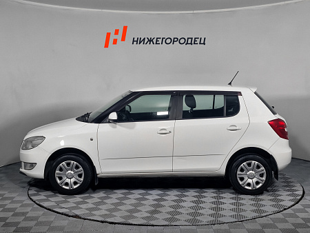 Skoda Fabia 1.6 AT (105 л.с.), 2013 — купить в Нижнем Новгороде