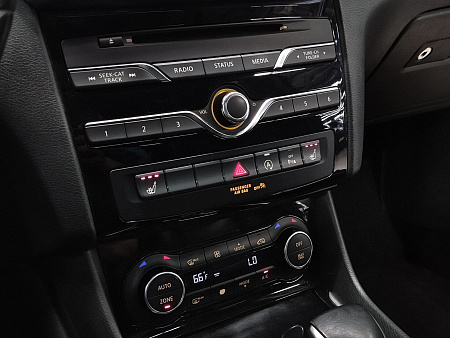 Infiniti QX30 2.0 AMT (211 л.с.), 2017 — купить в Нижнем Новгороде