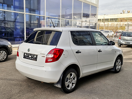 Skoda Fabia 1.2 MT (70 л.с.), 2012 — купить в Нижнем Новгороде
