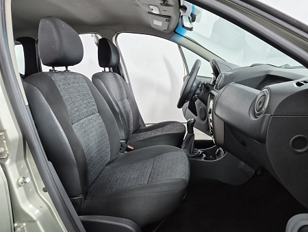 Renault Duster 1.6 MT (102 л.с.), 2015 — купить в Нижнем Новгороде