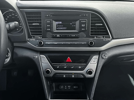 Hyundai Elantra 1.6 MT (128 л.с.), 2018 Hyundai Elantra 1.6 MT (128 л.с.), 2018 — купить в Нижнем Новгороде