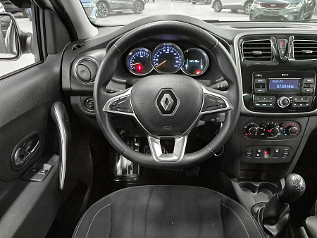 Renault Logan 1.6 MT (82 л.с.), 2019 Renault Logan 1.6 MT (82 л.с.), 2019 — купить в Нижнем Новгороде