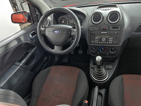 Ford Fiesta 1.4 MT (80 л.с.), 2007 — купить в Нижнем Новгороде