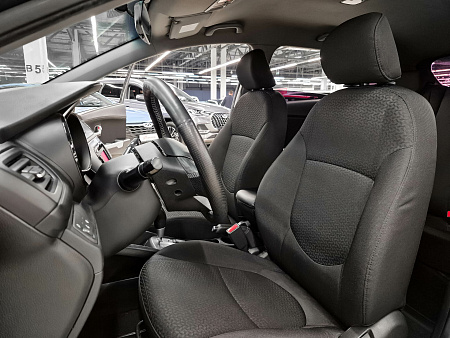 Kia Rio 4-speed 1.6 AT (123 л.с.), 2014 — купить в Нижнем Новгороде