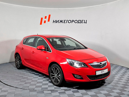 Opel Astra 1.6 AT (180 л.с.), 2012 Opel Astra 1.6 AT (180 л.с.), 2012 — купить в Нижнем Новгороде