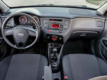 Kia Rio 1.4 MT (95 л.с.), 2010 Kia Rio 1.4 MT (95 л.с.), 2010 — купить в Нижнем Новгороде