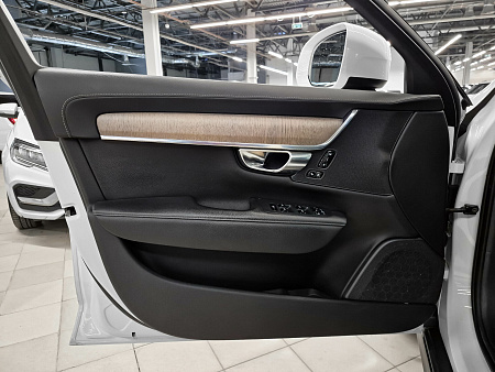 Volvo V90 Cross Country 2.0 AT (249 л.с.) 4WD, 2021 Volvo V90 Cross Country 2.0 AT (249 л.с.) 4WD, 2021 — купить в Нижнем Новгороде