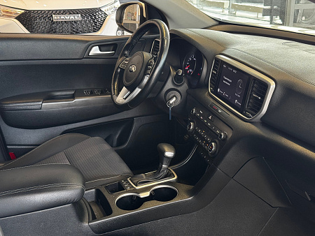 Kia Sportage 2.0 AT (150 л.с.) 4WD, 2020 Kia Sportage 2.0 AT (150 л.с.) 4WD, 2020 — купить в Нижнем Новгороде