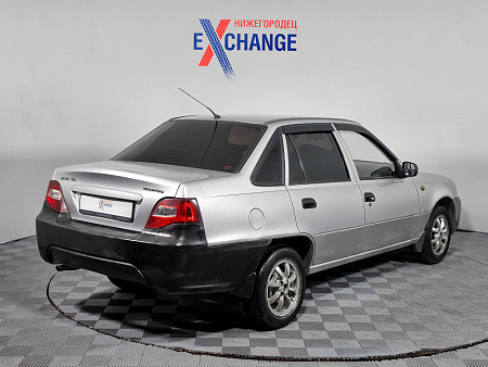 Daewoo Nexia 1.6 MT (109 л.с.), 2010 — купить в Нижнем Новгороде