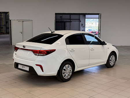 Kia Rio 1.4 MT (100 л.с.), 2018 — купить в Нижнем Новгороде