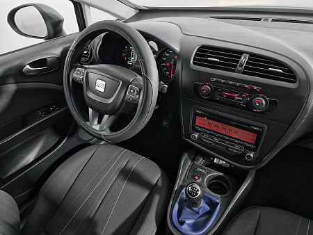 SEAT Leon 1.2 MT (105 л.с.), 2012 SEAT Leon 1.2 MT (105 л.с.), 2012 — купить в Нижнем Новгороде