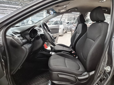 Kia Rio 4-speed 1.6 AT (123 л.с.), 2011 Kia Rio 4-speed 1.6 AT (123 л.с.), 2011 — купить в Нижнем Новгороде