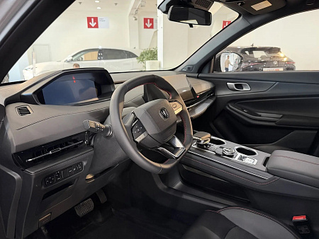 Changan UNI-S 1.5 AMT (181 л.с.), 2025 Changan UNI-S 1.5 AMT (181 л.с.), 2025 — купить в Нижнем Новгороде