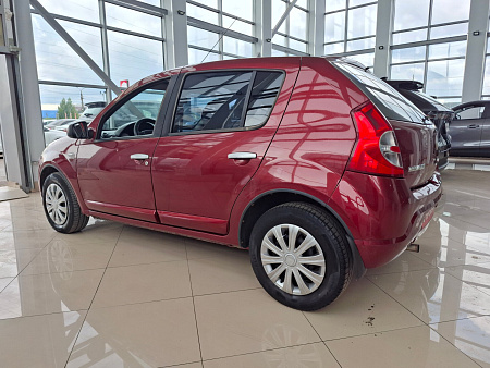 Renault Sandero 1.6 MT (84 л.с.), 2012 Renault Sandero 1.6 MT (84 л.с.), 2012 — купить в Нижнем Новгороде