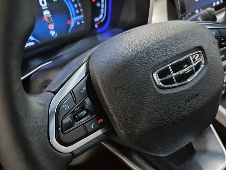 Geely Coolray 1.5 AMT (150 л.с.), 2022 — купить в Нижнем Новгороде