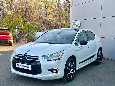Citroen DS4 1.6 AT (150 л.с.), 2014 Citroen DS4 1.6 AT (150 л.с.), 2014 — купить в Нижнем Новгороде