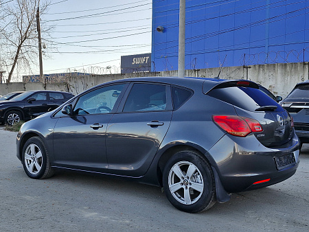Opel Astra 1.6 MT (115 л.с.), 2012 — купить в Нижнем Новгороде