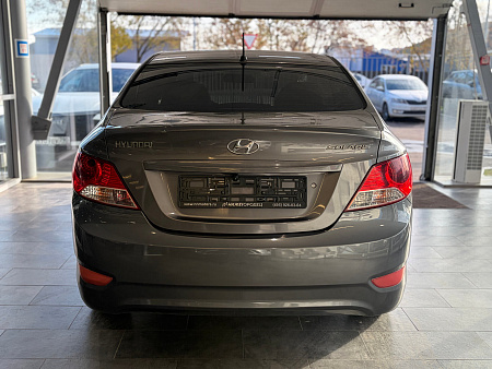 Hyundai Solaris 1.6 MT (123 л.с.), 2011 Hyundai Solaris 1.6 MT (123 л.с.), 2011 — купить в Нижнем Новгороде
